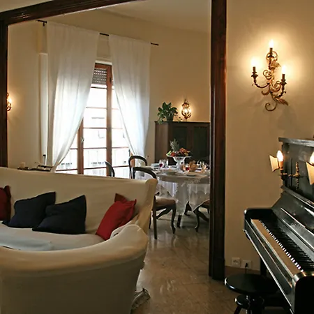 فندق Residenza Oltrarno فلورنس